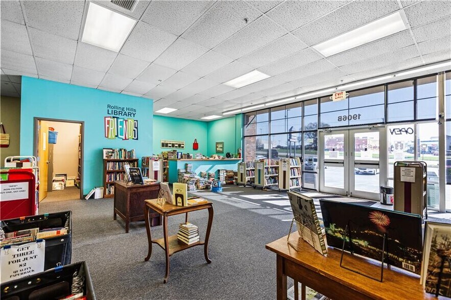 More Photos Of 1900 Belt hwy, Saint Joseph Department Store For Sale