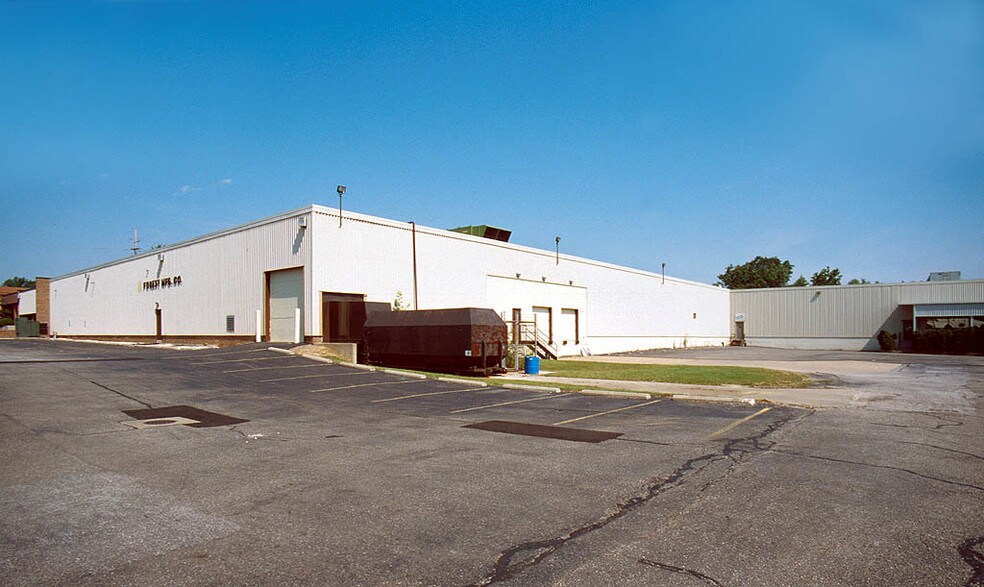 More Photos Of 1665 Enterprise Pky, Twinsburg Manufacturing For Lease