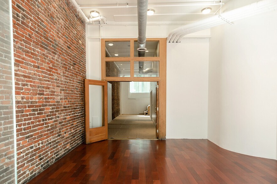 More Photos Of 221 Kearny St, San Francisco Loft Creative Space For Lease
