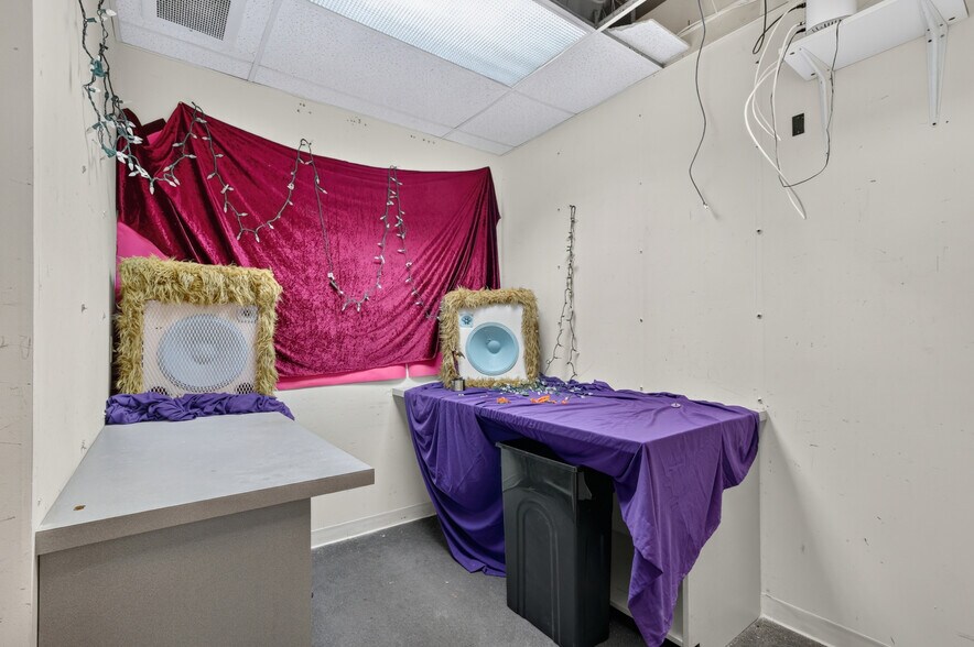 More Photos Of 1118 E Columbia Ave, Philadelphia Office For Lease