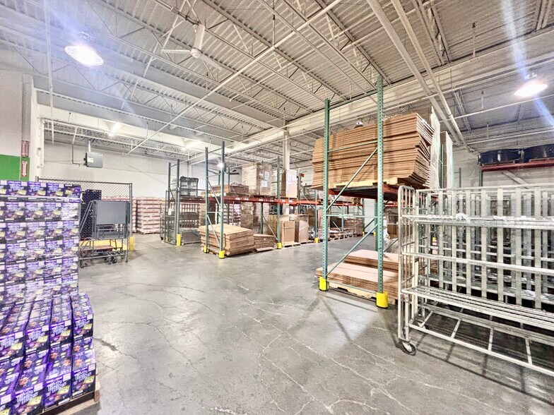 More Photos Of 328 Selleck St, Stamford Food Processing For Lease