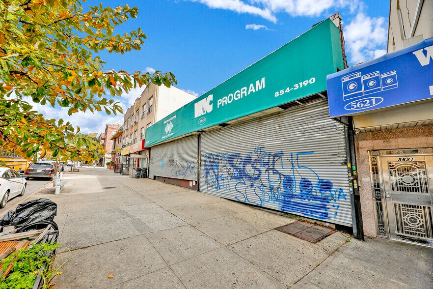 More Photos Of 5613 Fort Hamilton Pky, Brooklyn Storefront Retail Office For Lease