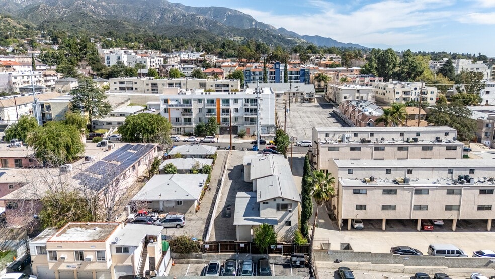 More Photos Of 10139 Hillhaven Ave, Tujunga Multifamily For Sale
