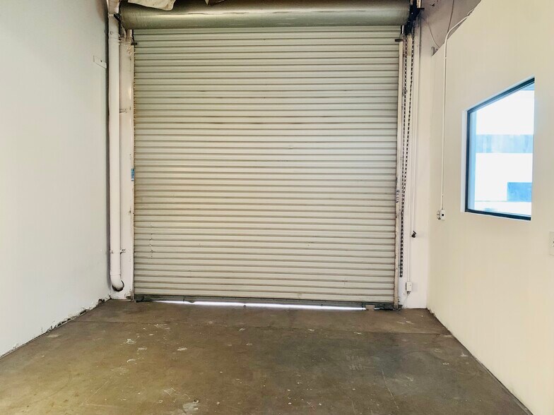 More Photos Of 14300 Elsworth St, Moreno Valley Warehouse For Lease