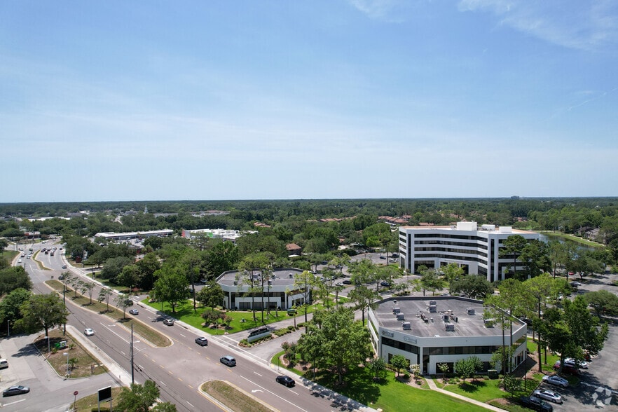 More Photos Of 9428 Baymeadows Rd, Jacksonville Office For Lease