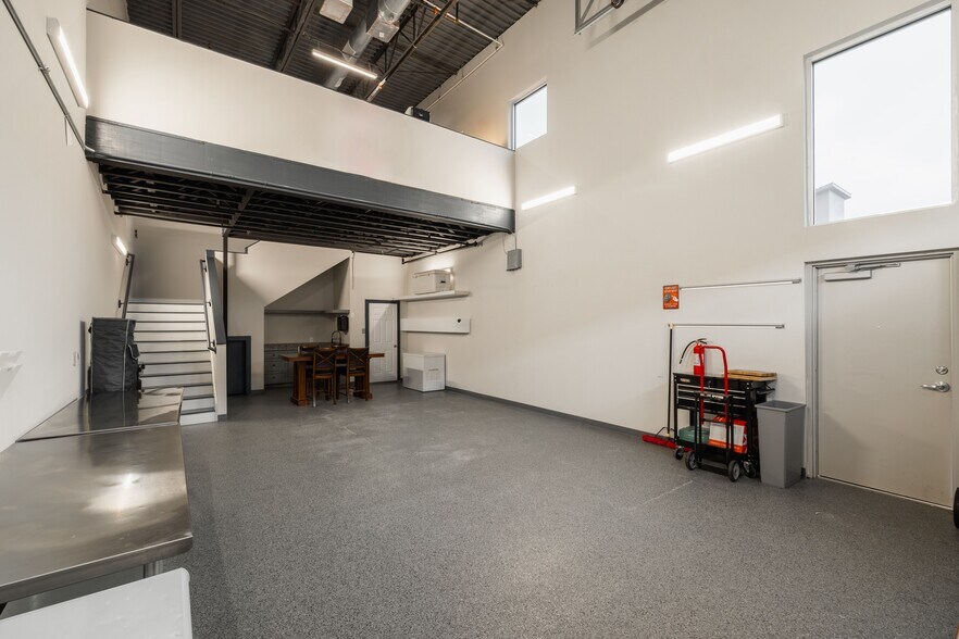 More Photos Of 1435 FM 1463 Rd, Katy Showroom For Sale