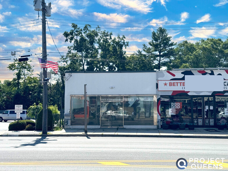 Primary Photo Of 12 Northern Blvd, Great Neck Storefront Retail Office For Lease