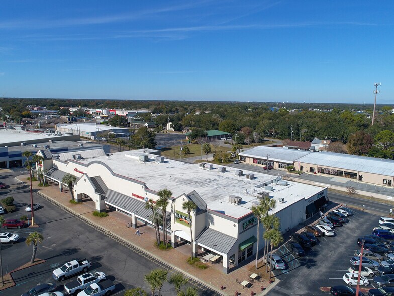 More Photos Of 99 Eglin Pky NE, Fort Walton Beach Unknown For Lease