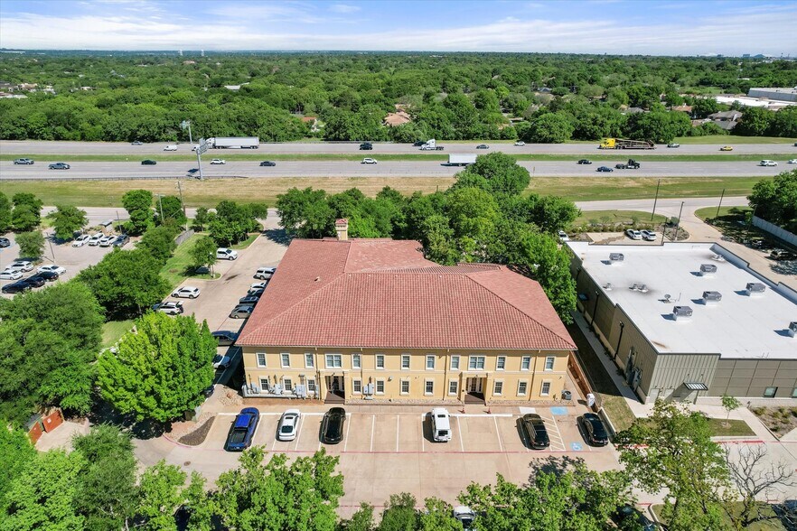 More Photos Of 2304 W Interstate 20, Arlington Office For Lease