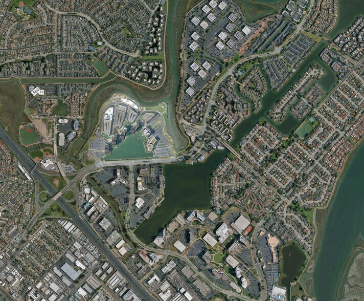More Photos Of 350 Bridge Pky, Redwood City Office For Lease