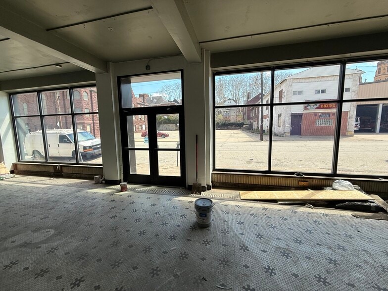 More Photos Of 221-223 E 9th Ave, Homestead Warehouse For Lease