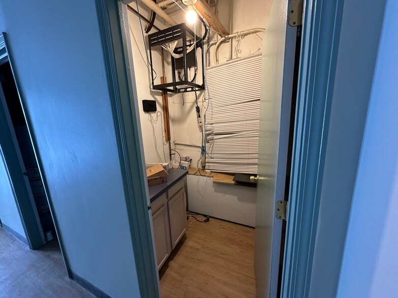 More Photos Of 6338 S Pulaski Rd, Chicago Storefront For Lease