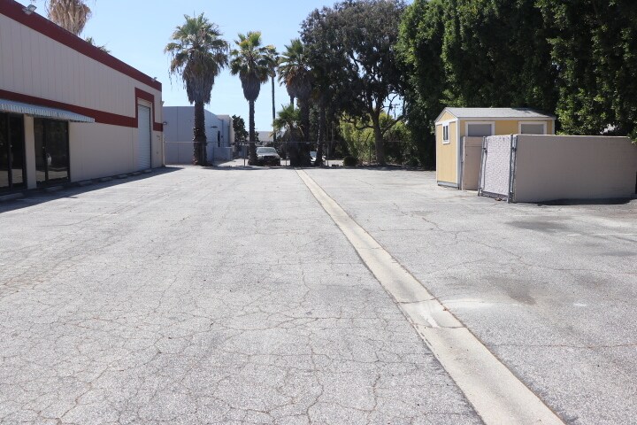 More Photos Of 3135 Kashiwa St, Torrance Manufacturing For Lease