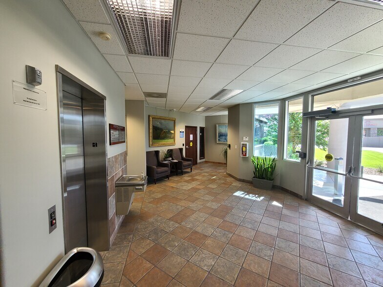 More Photos Of 923 S River Rd, Saint George Medical For Lease