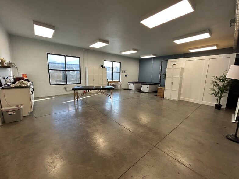 More Photos Of 564 W 700 S, Pleasant Grove Warehouse For Lease