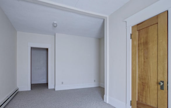 More Photos Of 634 Wisconsin St, Oshkosh Religious Facility For Sale