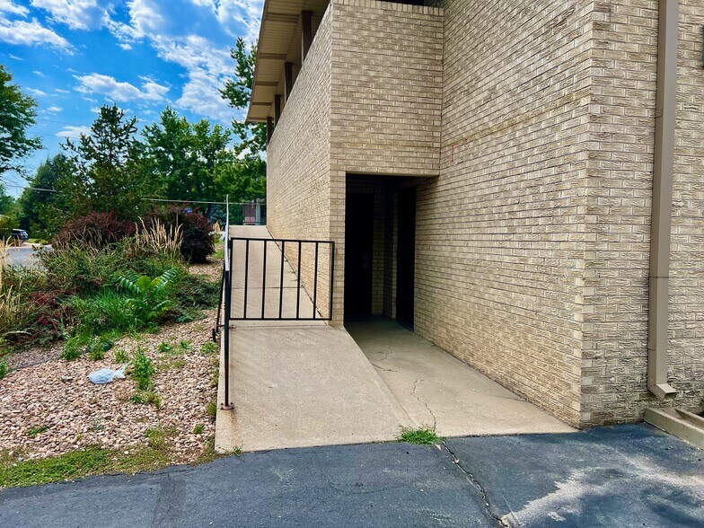 More Photos Of 12001 W 63rd Pl, Arvada Medical For Sale