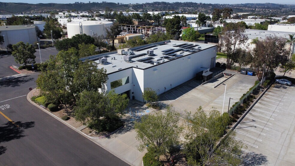 More Photos Of 12150 Flint Pl, Poway Manufacturing For Lease