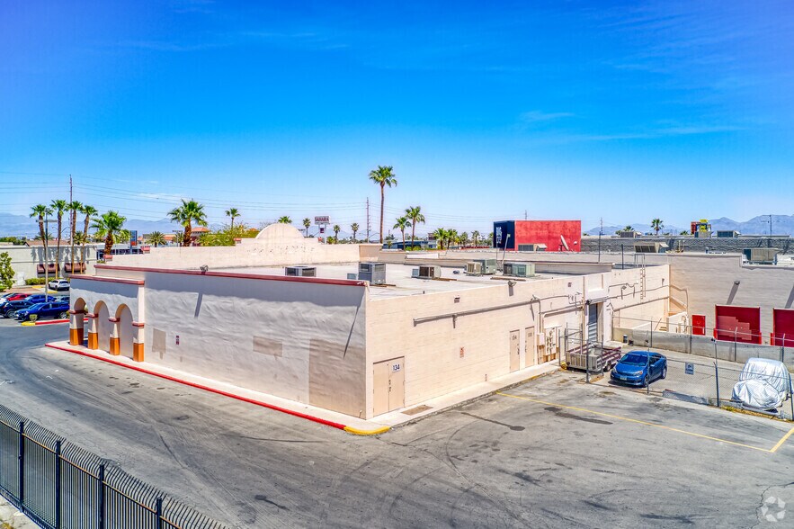 More Photos Of 5015-5085 W Sahara Ave, Las Vegas Unknown For Lease