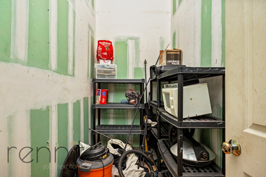 More Photos Of 1449 Broadway, Brooklyn Storefront For Lease