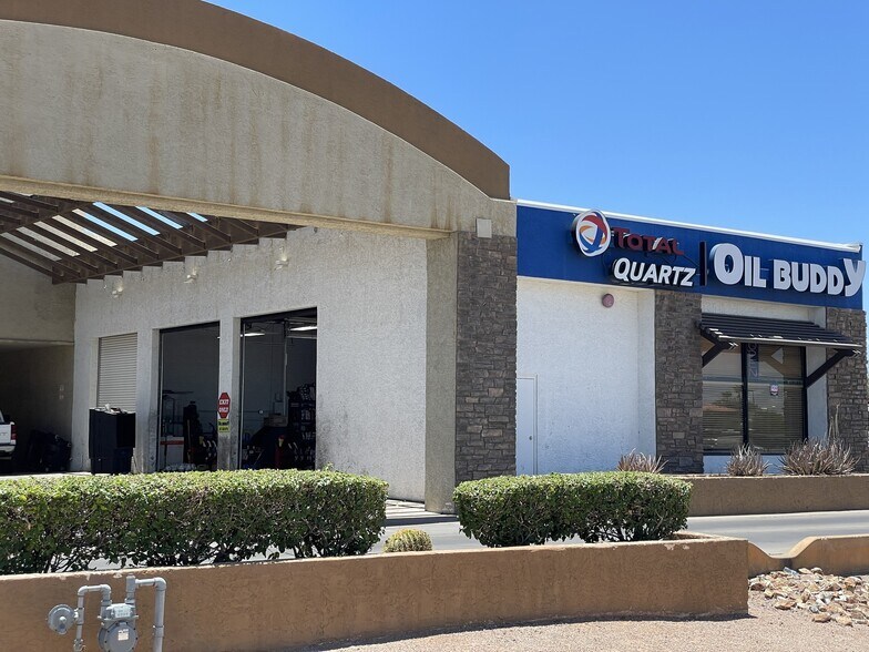More Photos Of 2828 S Country Club Dr, Mesa General Retail For Sale