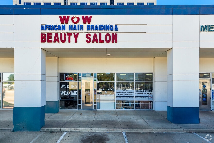 More Photos Of 9801-9819 Bissonnet St, Houston Unknown For Lease