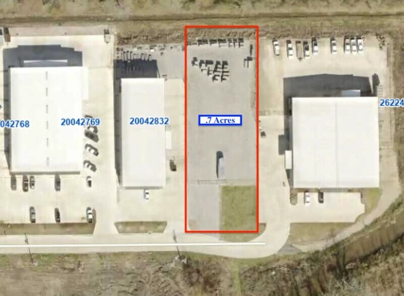 More Photos Of 480 Dowdy Rd, Gonzales Warehouse For Lease