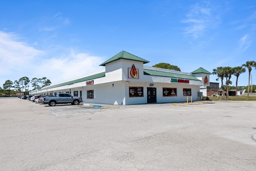 More Photos Of 2120 S Ridgewood Ave, Edgewater Unknown For Lease