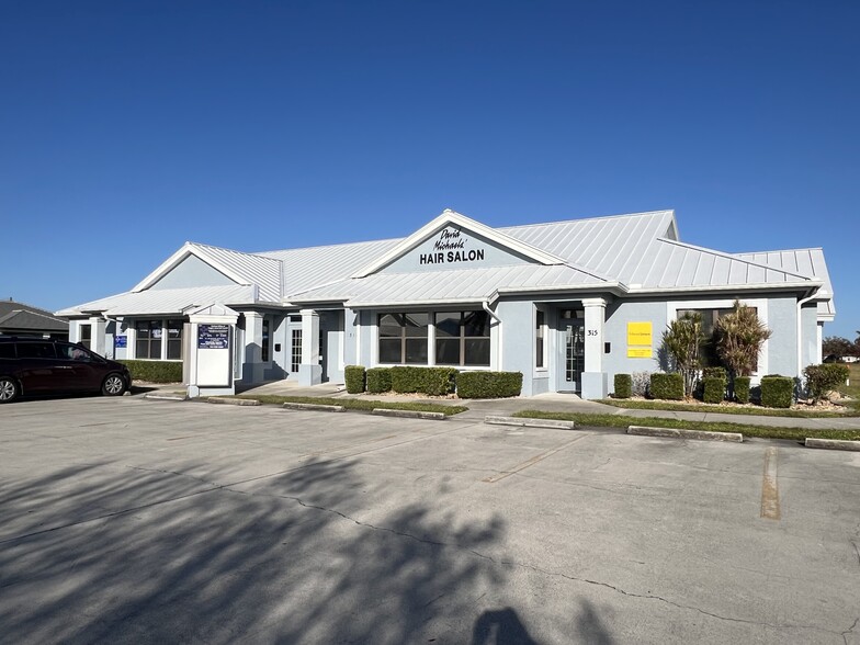 Primary Photo Of 100 Madrid Blvd, Punta Gorda Office For Sale