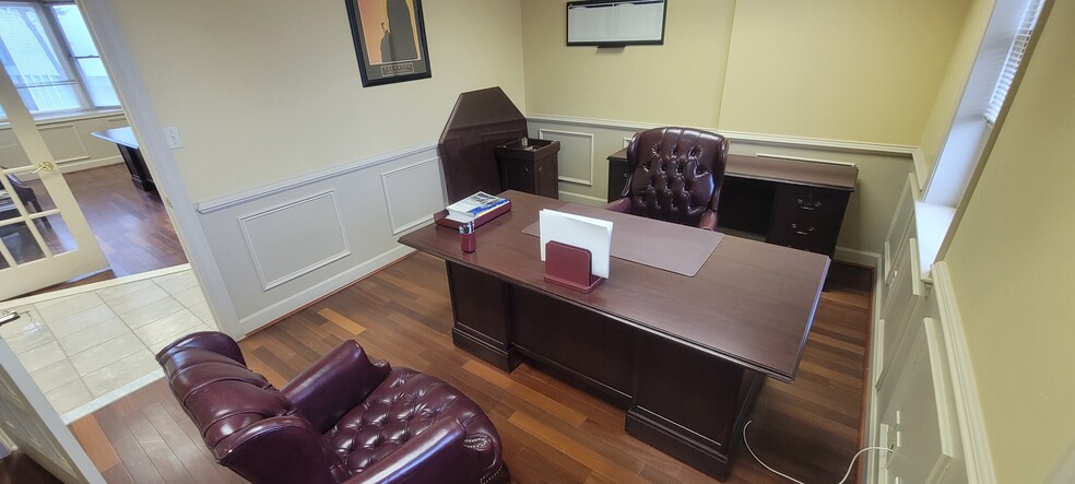 More Photos Of , Silver Spring Office For Sale