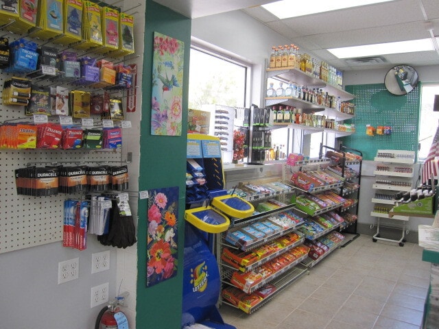 More Photos Of 330 Main St, Seneca Service Station For Sale