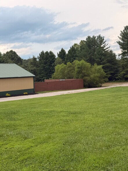 More Photos Of 273 Tackett Ln, Piketon Lodge Meeting Hall For Sale