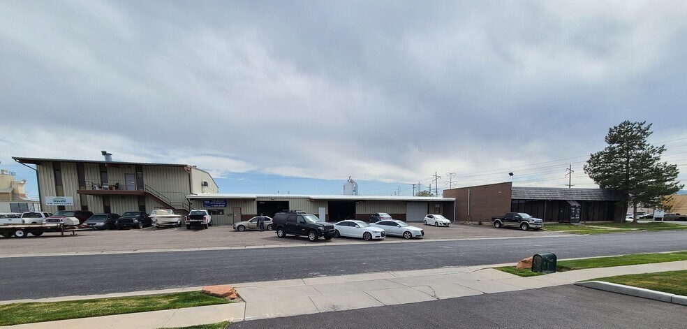 More Photos Of 2601 S Constitution Blvd, Salt Lake City Manufacturing For Lease