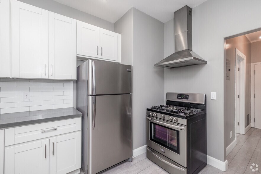 More Photos Of 681 Shatto Pl, Los Angeles Apartments For Sale