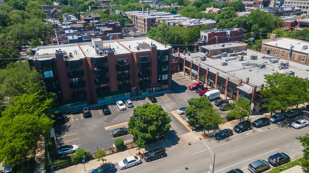 More Photos Of 1520 N Damen Ave, Chicago Freestanding For Lease
