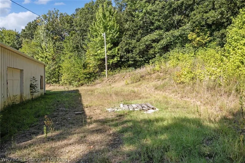 More Photos Of 10425 N Highway 71, Mountainburg Light Manufacturing For Sale