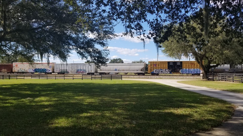 More Photos Of NE Lee St, Wildwood Land For Sale