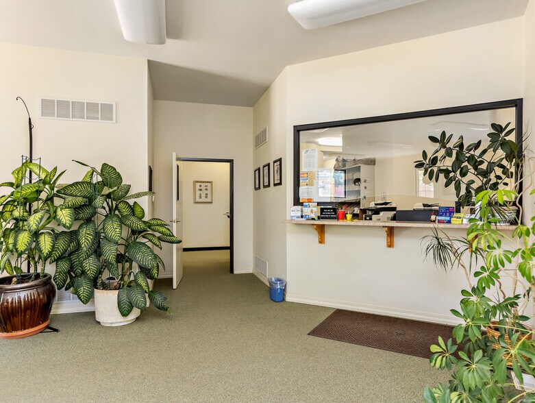 More Photos Of 916 Indiana Ave, Pueblo Medical For Sale