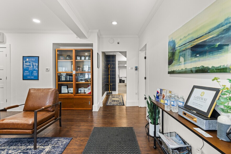 More Photos Of 642 Central Ave, Dover Office For Lease