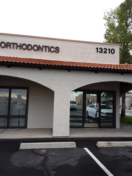 More Photos Of 13210 W Van Buren St, Goodyear Office For Lease