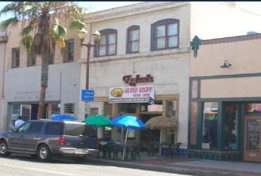 More Photos Of 207 N Coast Hwy, Oceanside Storefront Retail Office For Lease