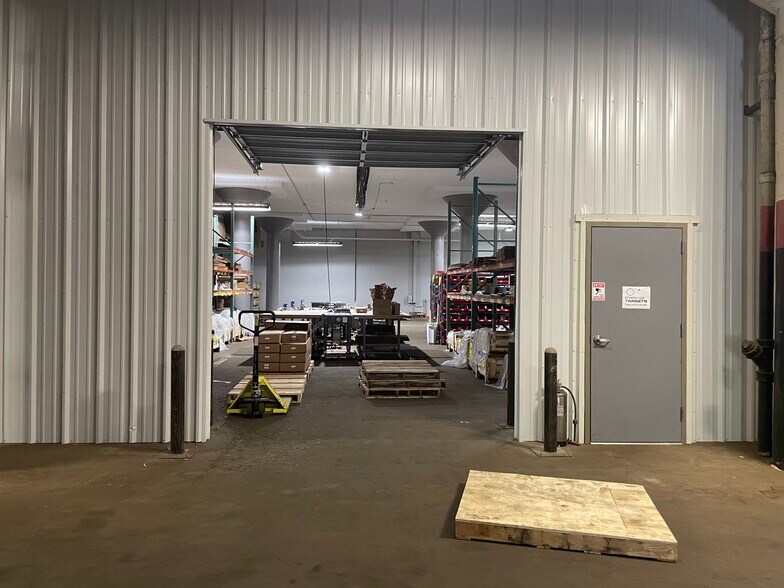 More Photos Of 1531 Tremont St, Cincinnati Manufacturing For Sale