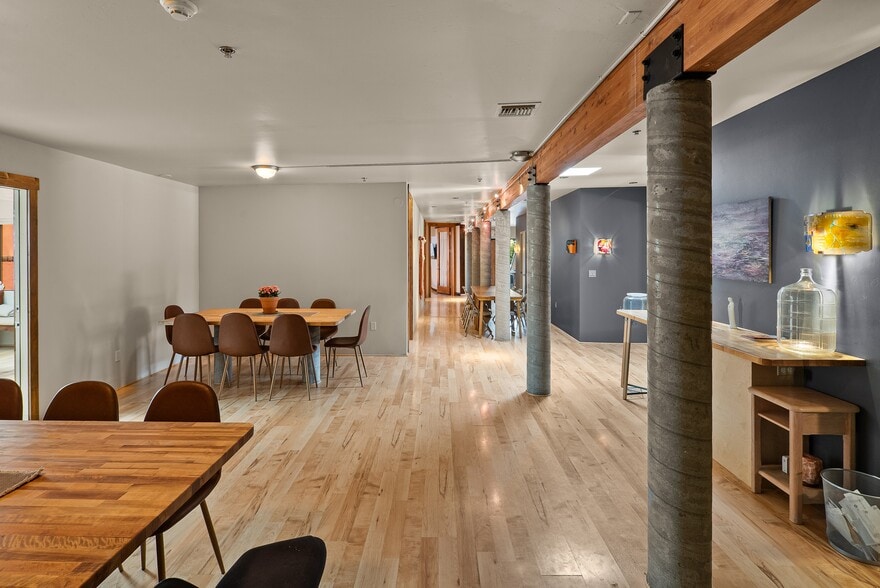 More Photos Of 45 Birch Blvd, Sedona Medical For Sale