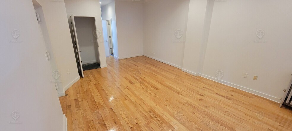 More Photos Of 193 Sackett St, Brooklyn Apartments For Sale