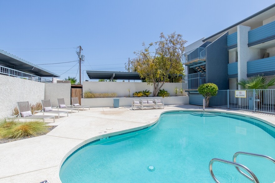 More Photos Of 2930 N 52nd St, Phoenix Apartments For Sale