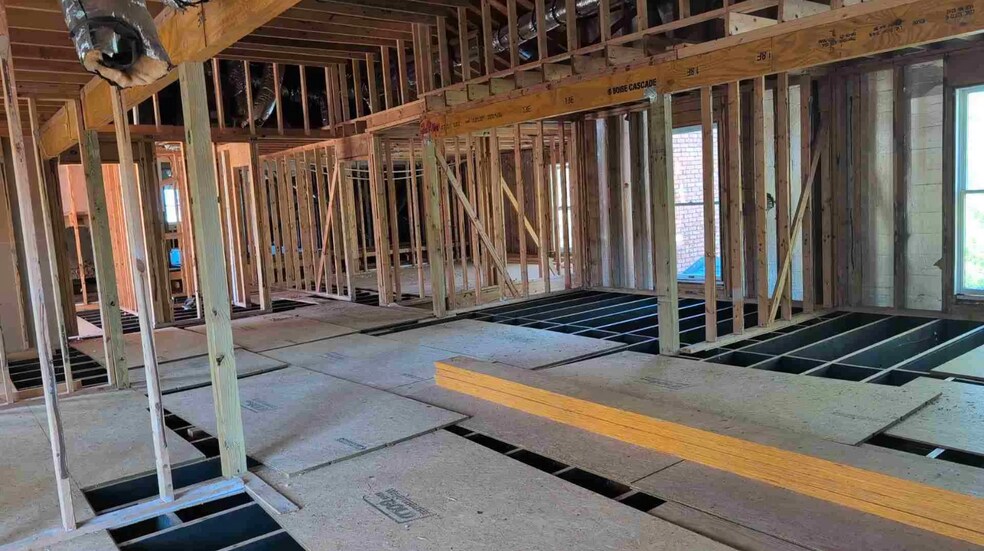 More Photos Of 31 N Main St, Alpharetta Office For Sale