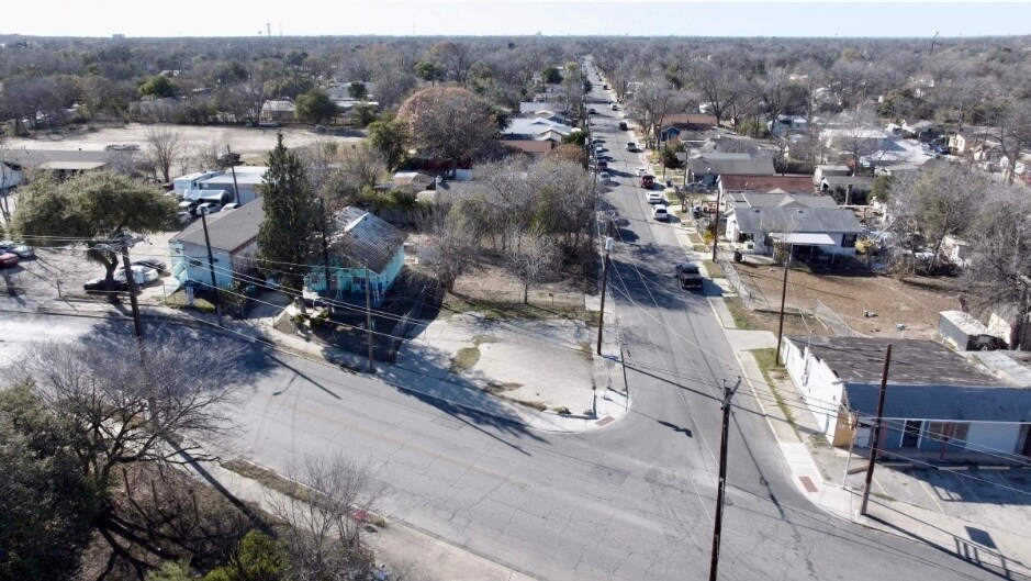 More Photos Of 108 Hawthorne St, San Antonio Land For Sale