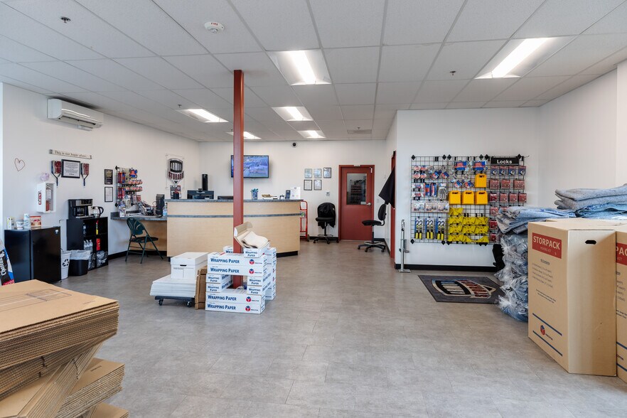 More Photos Of 260 N Lees Creek Rd, Port Angeles Self Storage For Sale