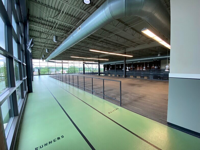 More Photos Of 3474 Sawmill Dr, Powell Health Club For Sale