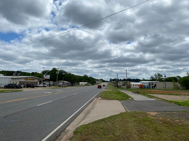 More Photos Of 2106 E US Highway 80, White Oak Land For Sale